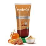 Medimix Ayurvedic Oil clear Face Wash for youthful and glowing skin | With Honey and Besan| 100 ml - Fast UK Delivery - Image 2