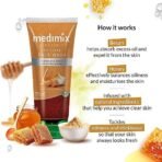 Medimix Ayurvedic Oil clear Face Wash for youthful and glowing skin | With Honey and Besan| 100 ml - Fast UK Delivery - Image 5