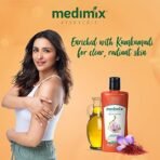 Medimix Ayurvedic 18 Herbs with Natural Oils Body Wash, 250 ml & Medimix Ayurvedic Kumkumadi with Natural Glycerine Body Wash, 250 ml - Image 7