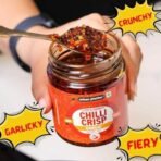 Urban Platter Chilli Garlic Crisp, 190g (Crunchy Chilli and Garlic in Sunflower Oil | Versatile Condiment | Spicy | Savoury) - Fast UK Delivery - Image 4