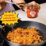 Urban Platter Chilli Garlic Crisp, 190g (Crunchy Chilli and Garlic in Sunflower Oil | Versatile Condiment | Spicy | Savoury) - Fast UK Delivery - Image 5