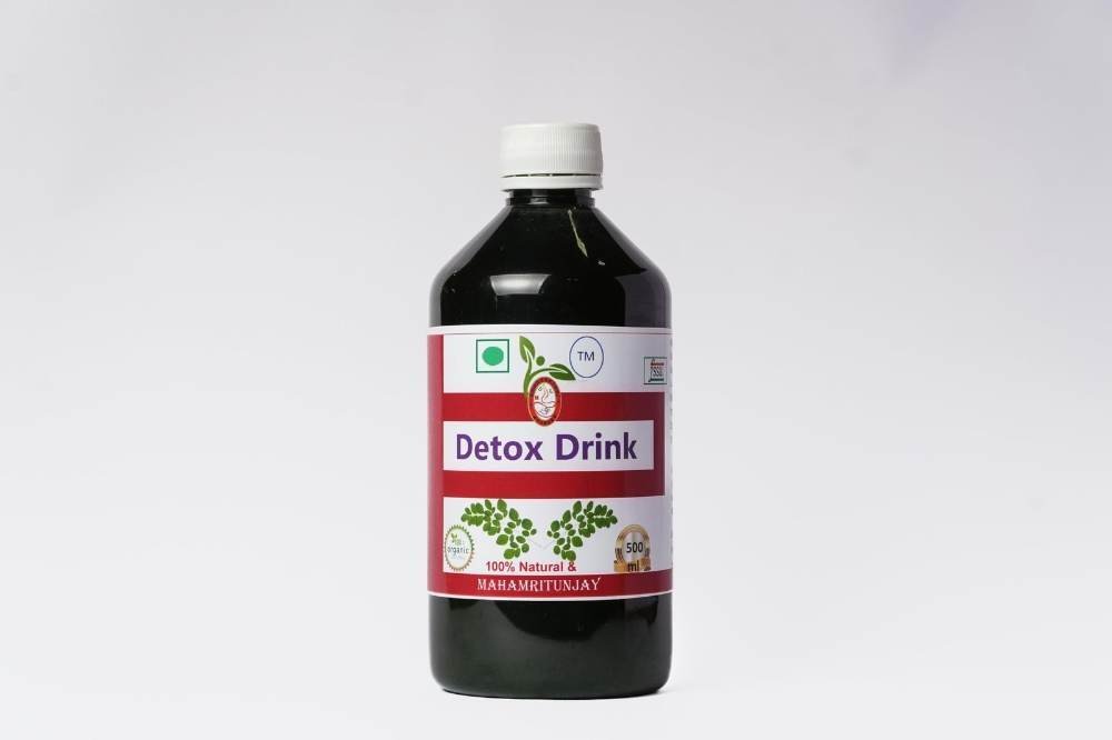 uk61gE02Nr-GL-1.jpg Dhanvantari Ayurved Detox Drink 500ml - Fast UK Delivery - Image 1