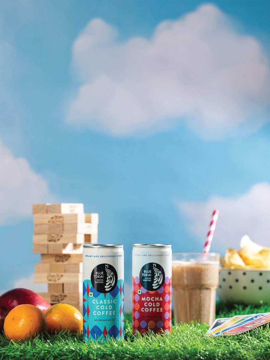 uk71Gfnnw-2nL-1.jpg Blue Tokai Coffee Classic Cold Coffee & Mocha Cold Coffee Can 220ml | Creamy delicious Strong Ready-to-Drink| No Preservatives |Made with 100% Speciality Grade Arabica Coffee | Pack of 2 - Fast UK Delivery - Image 1