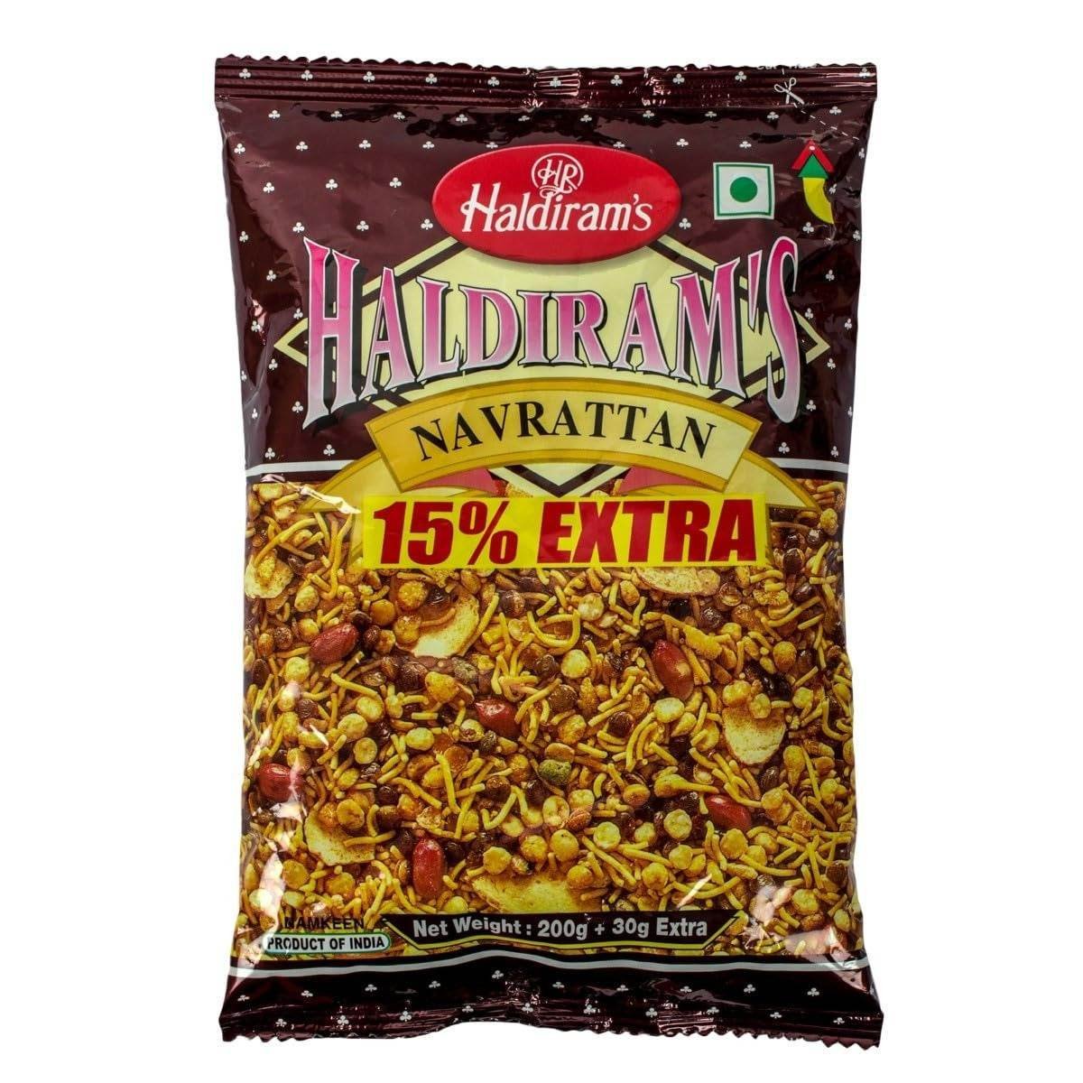 uk71broN2mNDL-1.jpg Haldiram's Navratan Mixture 400gm - Fast UK Delivery - Image 1