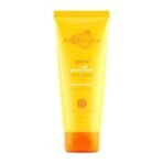 Aqualogica Glow+ Smoothie Face Wash with Vitamin C, Hyaluronic Acid & Papaya for Tan Removal -For Men & Women | Glowing, Oily, Dry & Sensitive Skin -100ml - Fast UK Delivery - Image 2