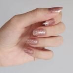 KINDED Nail Paint Long Lasting Lacquer Quick Drying Nail Polish Enamel for Girls Women With One Coat Single Stroke Application (9 ml, Shimmery Finish, Shade 14 Glittery Rose Gold) - Fast UK Delivery - Image 4