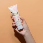 MARS Peach Makeup Remover |Unique Formula For Cleaning All Kinds Of Makeup | For Women (60ml) - Fast UK Delivery - Image 7
