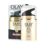 Olay Total Effect Day Cream (Spf 15), 50g & Cleanser Pack For Anti Ageing, 100g & Olay Total Effects Day Cream With Vitamin B5, Niacinamide, Green Tea, Spf 15, 50 Gm - Fast UK Delivery - Image 7