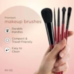 Vega Set of 5 Brush (Colors May Vary) - Fast UK Delivery - Image 5