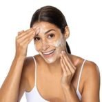 Neutrogena Hydro Boost Gentle Exfoliating Facial Cleanser with Hyaluronic Acid, Non-Comedogenic Oil-, Soap- & Paraben-Free Daily Face Wash, 5 oz (Pack of 3) - Fast UK Delivery - Image 5