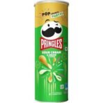 Kellogg's Pringles Sour Cream & Onion Jar, Potato Chip, 107 Gram - Sour Cream & Onion - Fast UK Delivery - Image 2