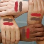 KINDED Liquid Lip Colour Vitamin E Enriched No Transfer Waterproof Long Stay Lipsticks Lip Gloss Set for Girls Women (Combo Pack of 2, 6 ml each, Matte Finish, Shades Brick Red & Choco Brown) - Fast UK Delivery - Image 7