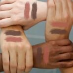 KINDED Liquid Lip Colour Vitamin E Enriched No Transfer Waterproof Long Stay Lipsticks Lip Gloss Set for Girls Women (Pack of 2, 6 ml each, Matte Finish, Shades Rust Crust & Choco Brown) - Fast UK Delivery - Image 7