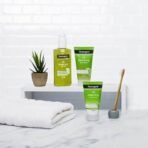 Neutrogena Oil Balancing Daily Exfoliator With Lime Face Wash For Oily Skin-150mL - Fast UK Delivery - Image 7