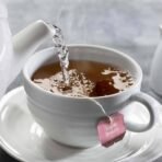 Bigelow Tea English Breakfast Black Tea Freshness & Aroma Caffeinated 20 Tea Bags Net Wt 1.50oz (42gm) - Fast UK Delivery - Image 3