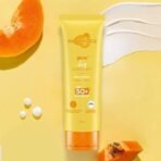 Aqualogica Glow+ Dewy Sunscreen SPF 50 PA++++ with Papaya & Vitamin C | For Dry, Sensitive, Oily & Combination Skin | UVA/B & Blue Light Protection | Fragrance-Free | For Men & Women | 125g - Fast UK Delivery - Image 3