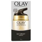 Olay Total Effects Anti Ageing Skin Cream (Moisturizer)| Fights 7 Signs of Ageing | With Niacinamide and Green Tea Extracts | Normal, Oily, Dry, Combination Skin | 50g (Day Cream Normal) - Fast UK Delivery - Image 2