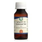 Kamdhenu Laboratories Kumkumadi oil 100 ML, Pack of 1| For men and Women| Beauty oil for Acne, Pimple, Spots, Black Heads | Chemical free Kumkumadi tailam | Ayurvedic Face oil - Image 2