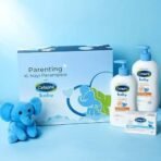 Cetaphil Baby Gift packs with Soft Toy | Calendula Comfort Essentials | Cetaphil Baby Daily Lotion with Organic Calendula (400 ml), Cetaphil Baby Wash and Shampoo with Organic Calendula (400 ml) & Cetaphil Baby Mild Bar (75 gms) with Soft toy - Fast UK Delivery - Image 3