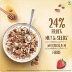 Kellogg's Crunchy Granola Honey, Almonds, Strawberries & Pumpkin Seeds 450g | 24% Fruit, Nut & Seeds, Baked Multigrain | Source of Fibre | Breakfast Cereal - Fast UK Delivery - Image 4