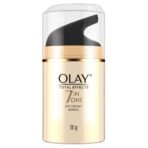 Olay Total Effects Anti Ageing Skin Cream (Moisturizer)| Fights 7 Signs of Ageing | With Niacinamide and Green Tea Extracts | Normal, Oily, Dry, Combination Skin | 50g (DAY/NORMAL (50 g)) - Fast UK Delivery