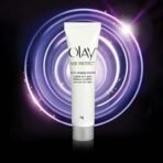 Olay Age Protect Anti-Ageing Cream | Lightens Dark Spots and Reduces Wrinkles | Normal, Oily, Dry, Combination Skin | 18g - Image 5