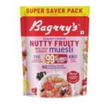 Bagrry's Healthy Crunch Nutty Fruity Muesli with Seeds, Nuts & Berries 1kg Pouch| 78% Fruit, Nuts,Grains & Seeds| No artificial colours - Fast UK Delivery - Image 2
