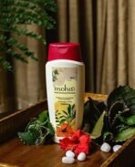 moha: Anti-Dandruff Shampoo With Perfect Blend Of Hibiscus & Tea Tree Oil For Men & Women all types of hairs - 200ml (Pack of 1) - Fast UK Delivery - Image 3