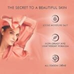 LAKME Peach Milk Moisturizer Body Lotion, 200ml - Fast UK Delivery - Image 7