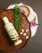 moha: Anti Dandruff Oil With Benefits Of Tea Tree Oil, Neem Oil, Hibiscus OIl, Rosemary Oil| Hair Oil For Men & Women | For All Hair Types. (200 ML)(Pack of 1) - Fast UK Delivery - Image 3
