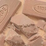 Konfiz Morde Dark & Milk Chocolate Compound Slabs-Perfect For Baking, Cake Decorating, Topping, Molding & Dipping (2 Combo Pack, 400 Gm Each) - Fast UK Delivery - Image 5