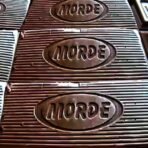 Konfiz Morde Dark & Milk Chocolate Compound Slabs-Perfect For Baking, Cake Decorating, Topping, Molding & Dipping (2 Combo Pack, 400 Gm Each) - Fast UK Delivery - Image 4