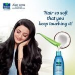 Parachute Advansed Aloe Vera Enriched Coconut Hair Oil, 250 ml - Fast UK Delivery - Image 4