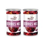 Berries And Nuts Super Berries Mix | Dried Mixed Berries, High in Antioxidants | Cranberries, Blueberries, Gojiberries, Blackberries, Raspberries, Strawberries | 400 Grams | 2 Bottles of 200 Grams - Fast UK Delivery