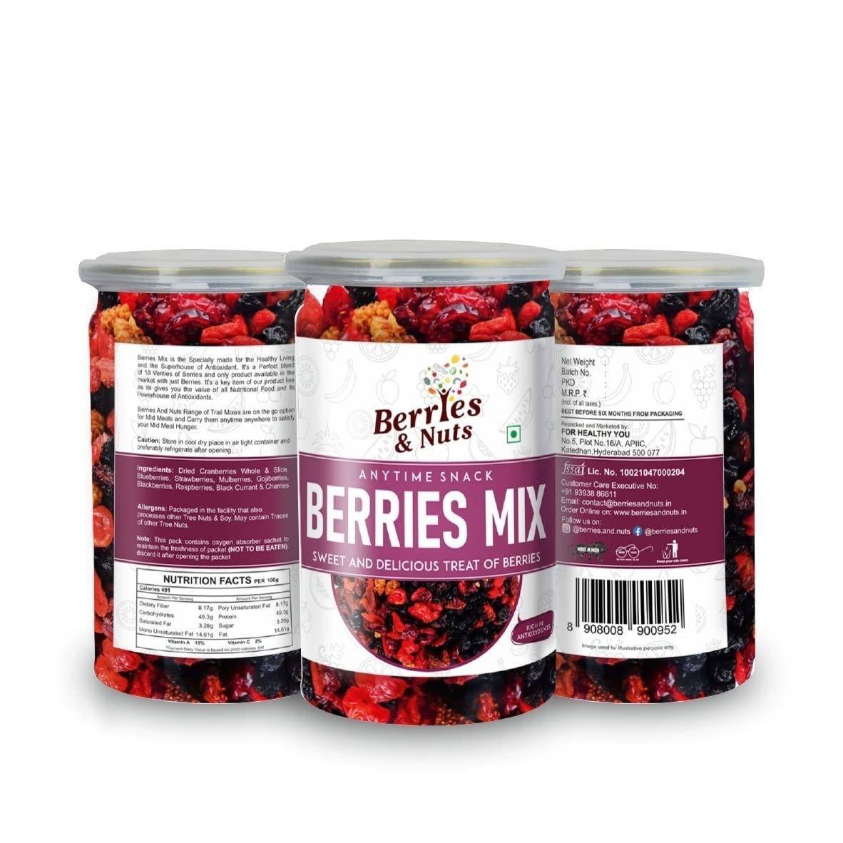 uk61MoSa9A-jL-1-1.jpg Berries And Nuts Super Berries Mix | Dried Mixed Berries, High in Antioxidants | Cranberries, Blueberries, Gojiberries, Blackberries, Raspberries, Strawberries | 600 Grams | 3 Bottles of 200 Grams - Fast UK Delivery - Image 1
