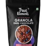 True Elements Granola Dark Chocolate 400g - Baked Granola | Almonds, Berries & Dark Chocolate | Granola for Breakfast | High Fibre Cereal | Diet Snack - Fast UK Delivery