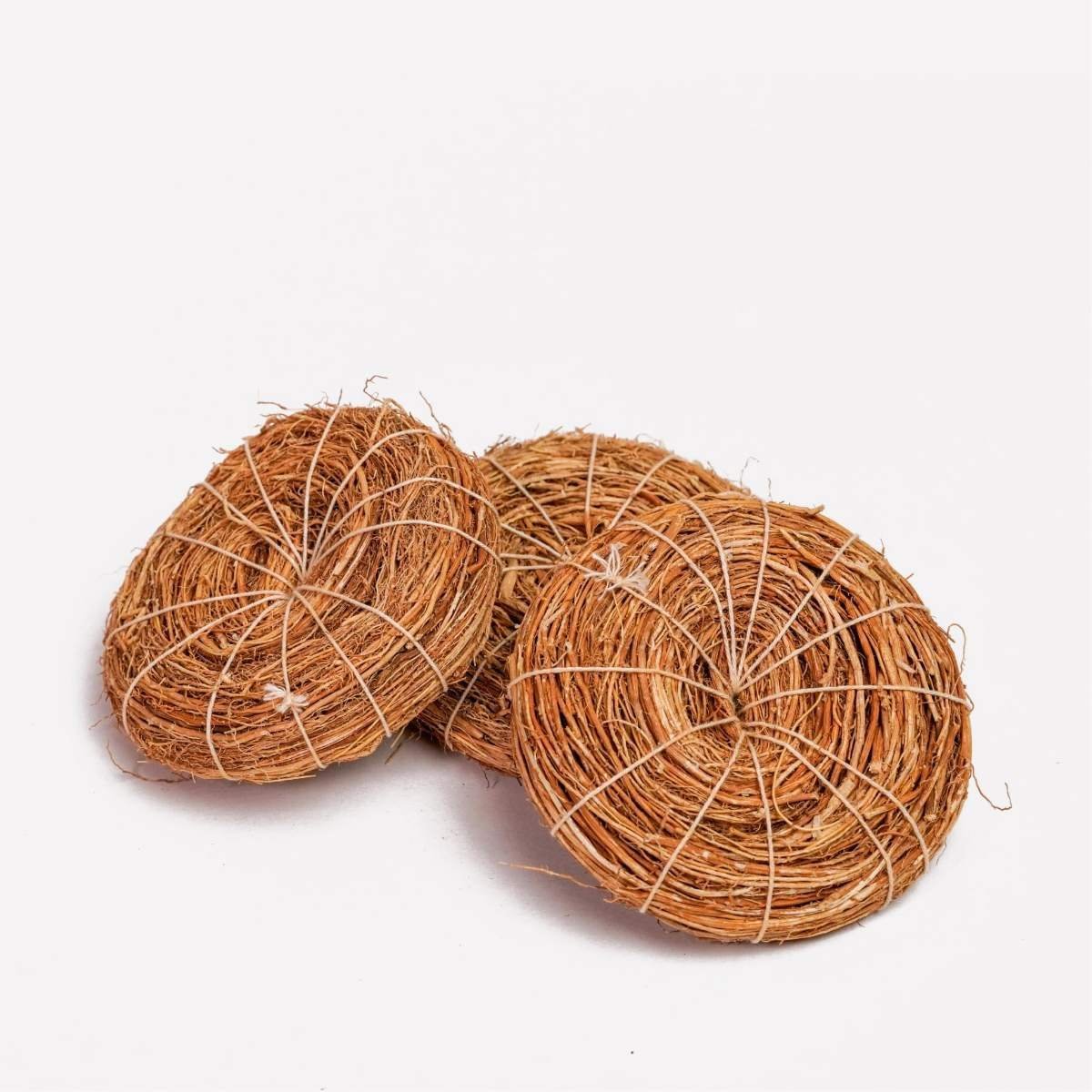 uk81eMEjStgQL-1.jpg Ecotyl Vetiver Scrubber | Natural Body Loofah | Set of 3 - Fast UK Delivery - Image 1