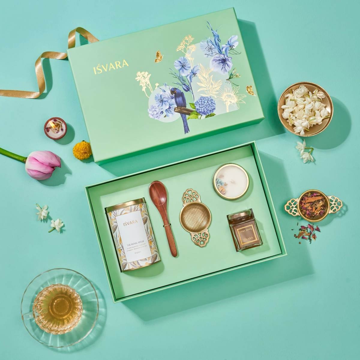 uk81wC7G7tbL-1.jpg ISVARA Tea Gift - Made in Heaven Gift Set, The Royal Brew tea | Bamboo White tea candle | Isvara forest honey | Sheesham wood teaspoon | Keepsake gift box - Fast UK Delivery - Image 1
