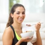 Kwality Muesli Crunchy Almond & Raisins 900g Jar, 86% Multi Grains, Natural Source of Vitamin & Iron, High in Protein & Fiber, Low Fat & Cholesterol-Free, Healthy Food & Breakfast Cereal - Fast UK Delivery - Image 6
