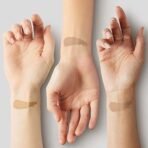 Maybelline New York Instant Age Rewind Stick Eraser Treatment Makeup Luminous Finish, Medium Beige, 0.68 fl. oz. - Fast UK Delivery - Image 5