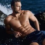 Davidoff Cool Water Body Spray for Men, 150ml (Pack of 2) - Fast UK Delivery - Image 4