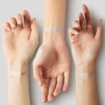 Maybelline Fit Me Dewy + Smooth Natural Liquid Full Coverage Foundation Makeup For Dry Skin, Fair Ivory, 1 Fl Oz., Pack Of 1 - Fast UK Delivery - Image 5