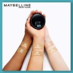 Maybelline New York Fit Me Matte+Poreless Liquid Foundation & Compact Powder, Fit Me Shade 115 Ivory, Everyday Base, Flawless Base Makeup,Oily Skin, Combo Pack, Effortlessly Glam Face, Beige - Fast UK Delivery - Image 7