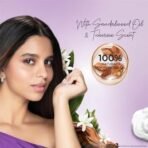 Lux Body Wash LUXURIOUS SANDALWOOD with Sandalwood Oil & Tuberose scent SuperSaver XL Pump Bottle with upto 12H* Long Lasting Fragrance|| Glycerine|| Paraben Free|| Rich Foam|| 750 ml - Fast UK Delivery - Image 4