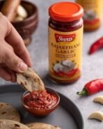 SWAD Rajasthani Red Chilli Garlic Chutney / Lehsun laal mirch Chutney-250g - Fast UK Delivery - Image 4