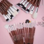 Recode 30 Set Makeup Brushes | Trainee Love - Fast UK Delivery - Image 4