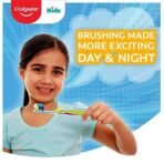 Colgate Kids Batman Manual Toothbrush, Extra Soft Bristle Toothbrush And Built-In Tongue Cleaner, Compact Head And Non-Slip Handle, Kids Toothbrush (Combo Pack Offer Of 3),Multicolour - Fast UK Delivery - Image 3