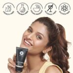 SUGAR Cosmetics Bling Leader Illuminating Sunscreen Spf35 Pa+++| Strobe Cream with 3 In 1 Glow Boosting Formula | Non Greasy Moisturizer | 50gm - 01 Gold Diggin - Fast UK Delivery - Image 5