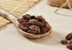Vedaka Whole Black Cardamom, 100g & Amazon Brand - Vedaka Black Peppercorn (Kali Mirch), 100 g - Fast UK Delivery - Image 4