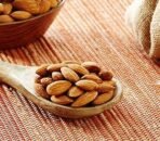 Vedaka Whole Cashews, (200g) With Vedaka Whole Almonds, (200g) - Fast UK Delivery - Image 7